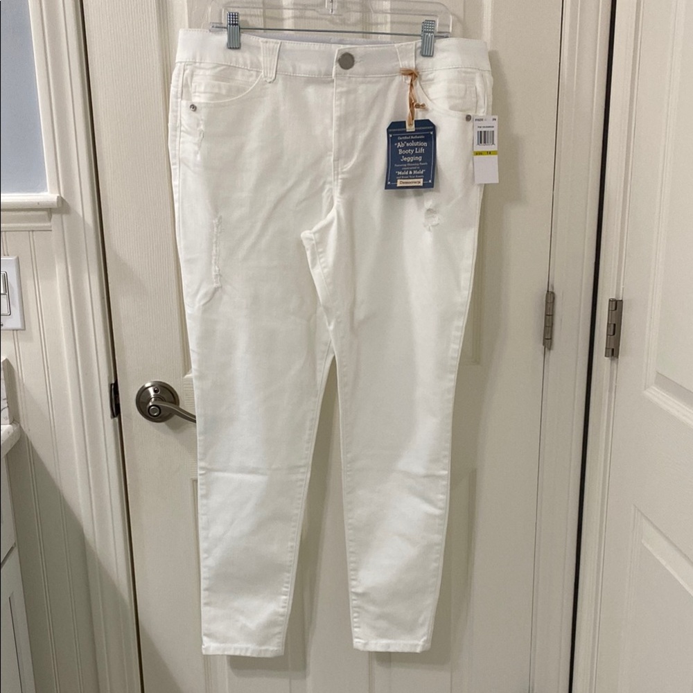 Democracy Distressed White Jeggings